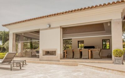 Which pergolas are best for restaurants and bars?
