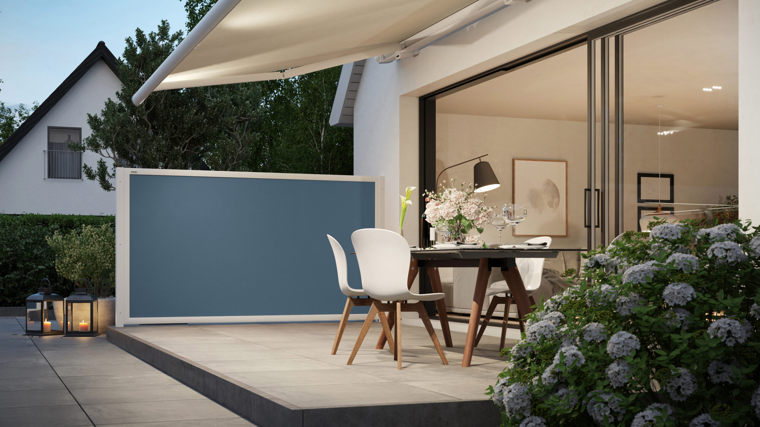 Everything you want to know about side awnings for your terrace