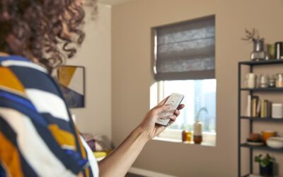 Persianas enrollables motorizadas para una casa más fresca